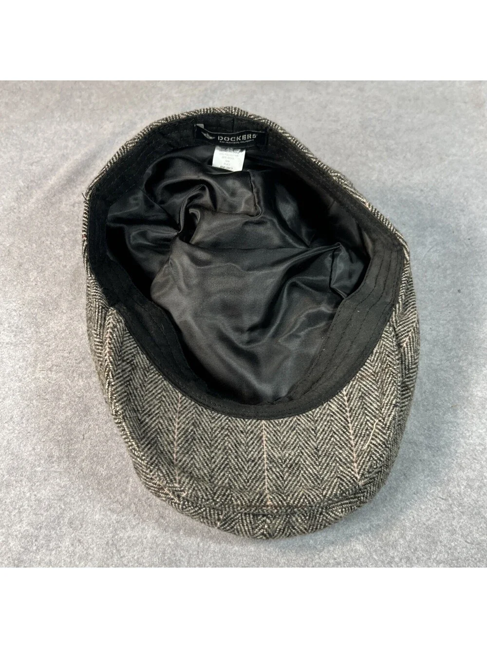Dockers Newsboy Cabbie Hat Size S/M Brown Herringbone NWT - 1101-1V
